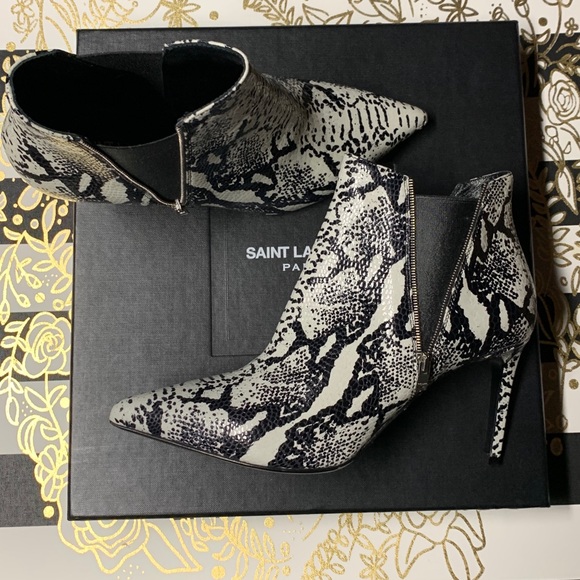 💕 Saint Laurent Half Calf Boots 💕 - Picture 3 of 9